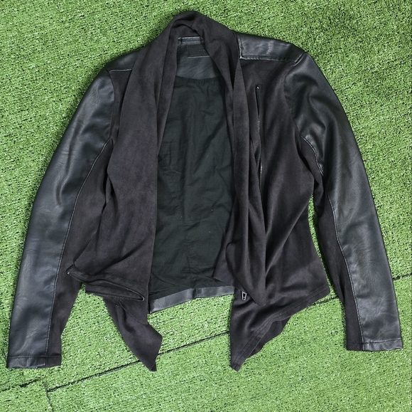 BLANK NYC | DRAPED VEGAN LEATHER COWL NECK MOTO JACKET - Picture 6 of 16